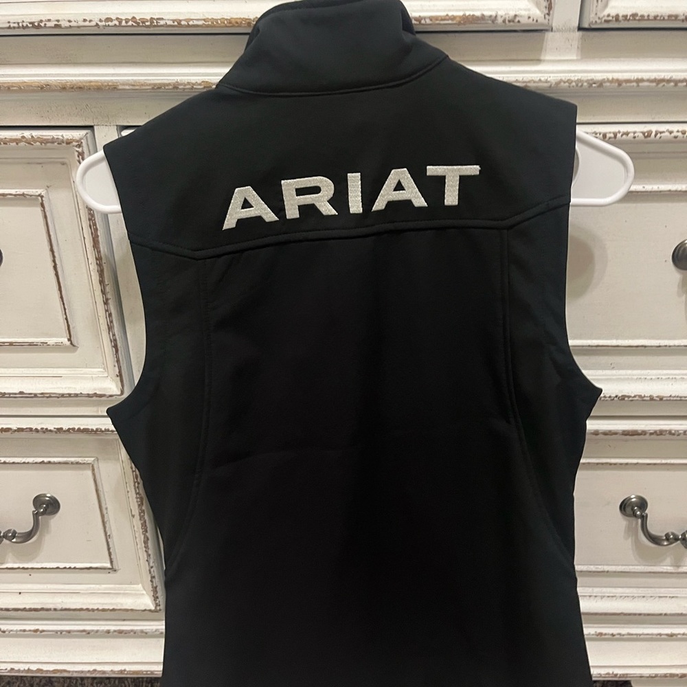 Ariat Vest - Picture 2 of 2